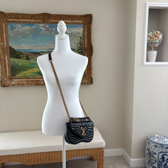 Louis Vuitton Calfskin New Wave Chain PM Black Crossbody Shoulder Bag Authentic - Picture 5 of 17